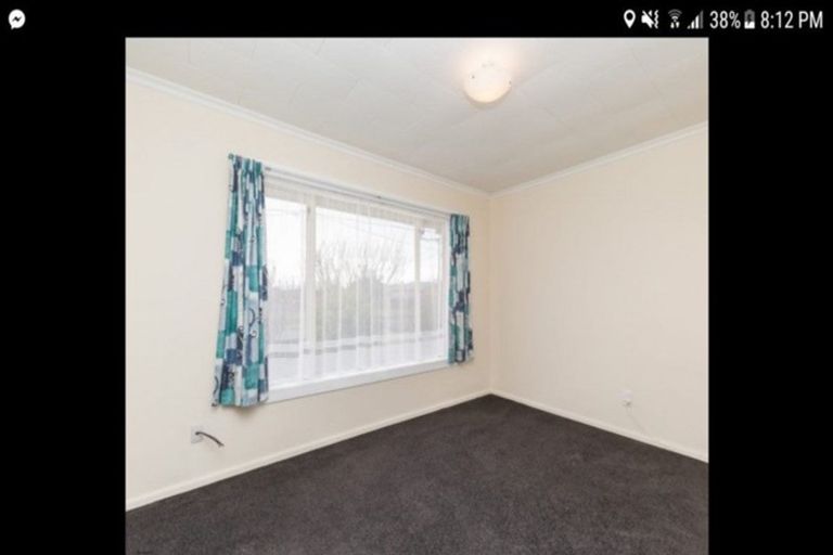 Photo of property in 12 Wimborne Crescent, Aranui, Christchurch, 8061
