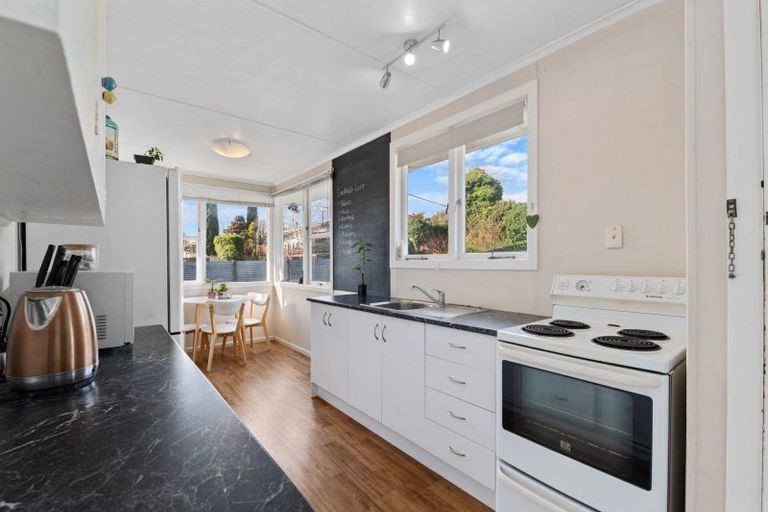 Photo of property in 103b Mount View Drive, Mangakakahi, Rotorua, 3015