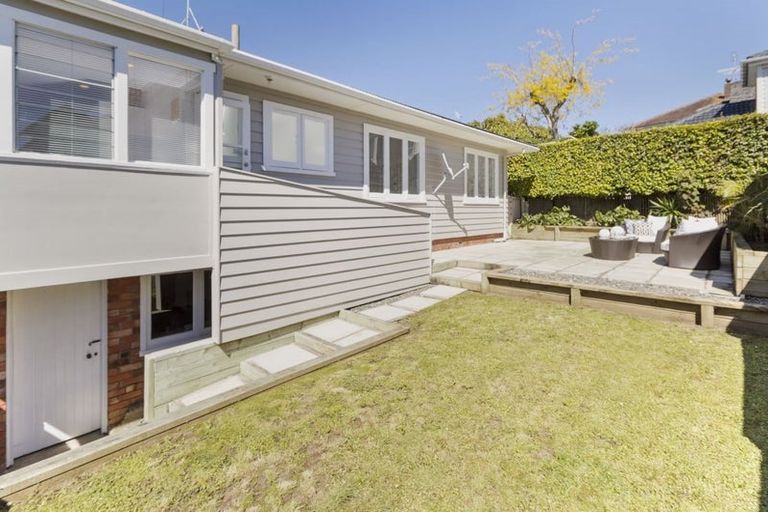 Photo of property in 38 Riddell Road, Glendowie, Auckland, 1071