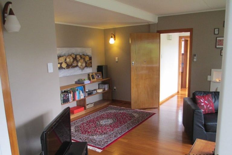 Photo of property in 59a Parkland Crescent, Terrace End, Palmerston North, 4410