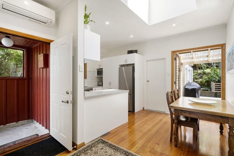 Photo of property in 29 Karamu Street, Ngaio, Wellington, 6035