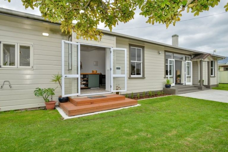 Photo of property in 70 Harris Street, Kaiti, Gisborne, 4010