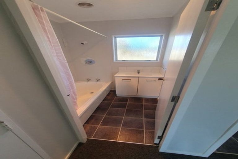 Photo of property in 89a Pohutukawa Drive, Owhata, Rotorua, 3010