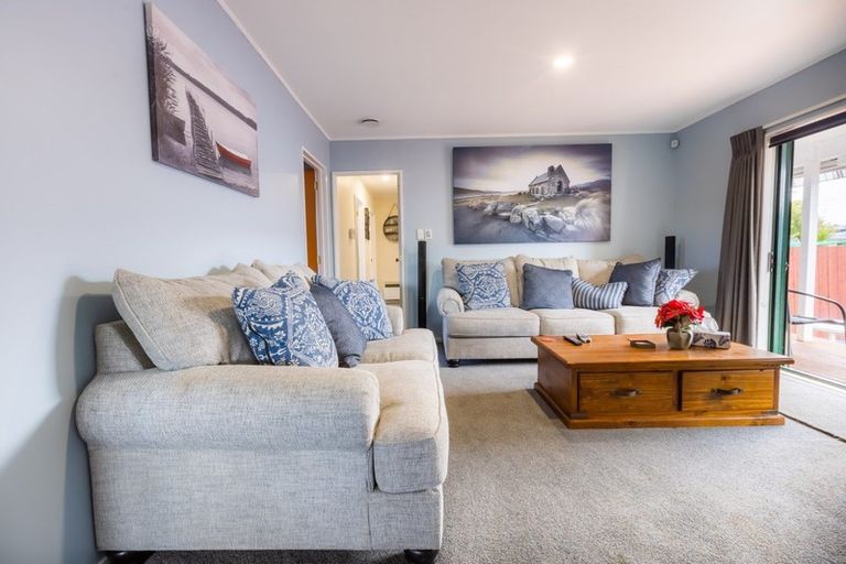 Photo of property in 5 Caulfield Place, Nawton, Hamilton, 3200