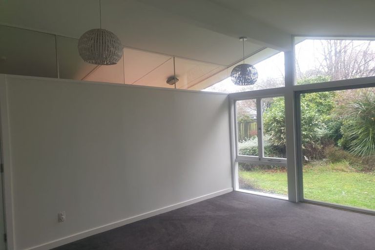 Photo of property in 18 Ashfield Place, Ilam, Christchurch, 8041