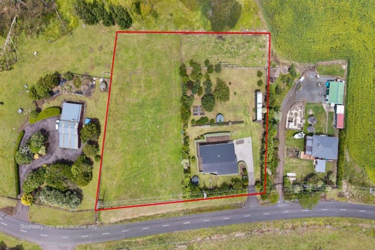 Photo of property in 780 Island Block Road, Island Block, Te Kauwhata, 3782