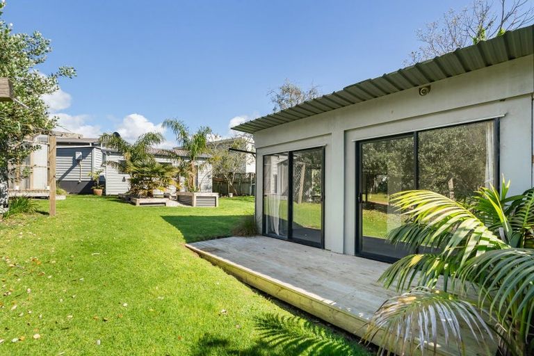 Photo of property in 54 Mahanga Road, Pataua South, Onerahi, 0192