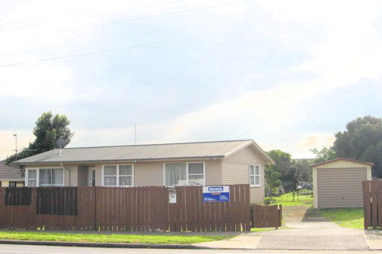 Photo of property in 2/97 Mahia Road, Manurewa, Auckland, 2102