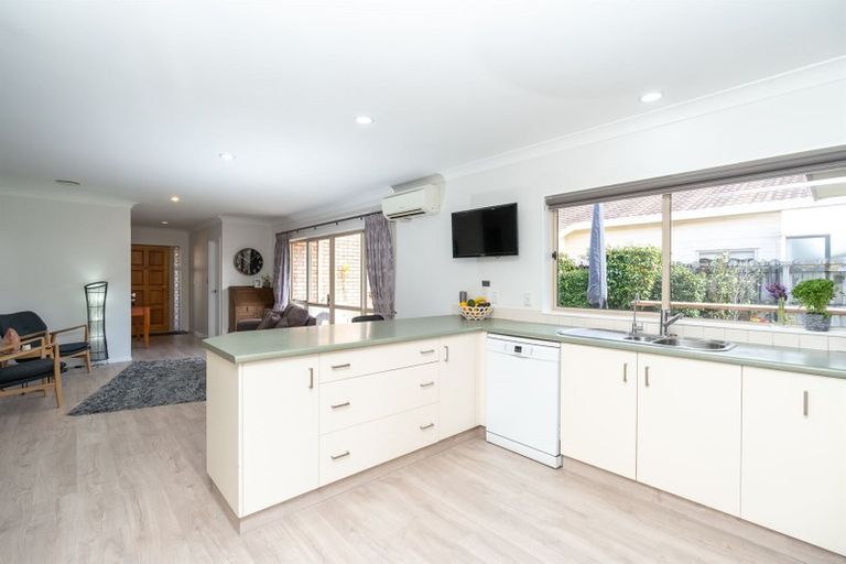 Photo of property in 6 Discovery Drive, Flagstaff, Hamilton, 3210