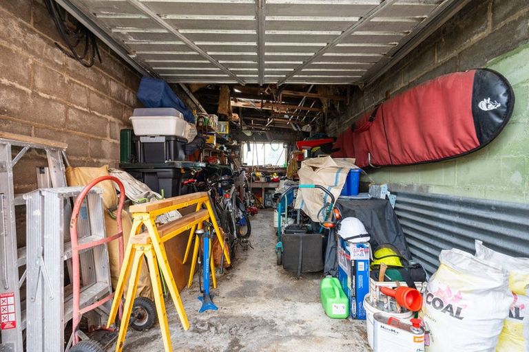 Photo of property in 129 Fitzroy Street, Forbury, Dunedin, 9012