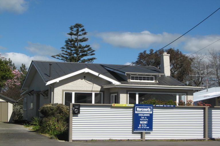 Photo of property in 37 Harris Street, Marton, 4710