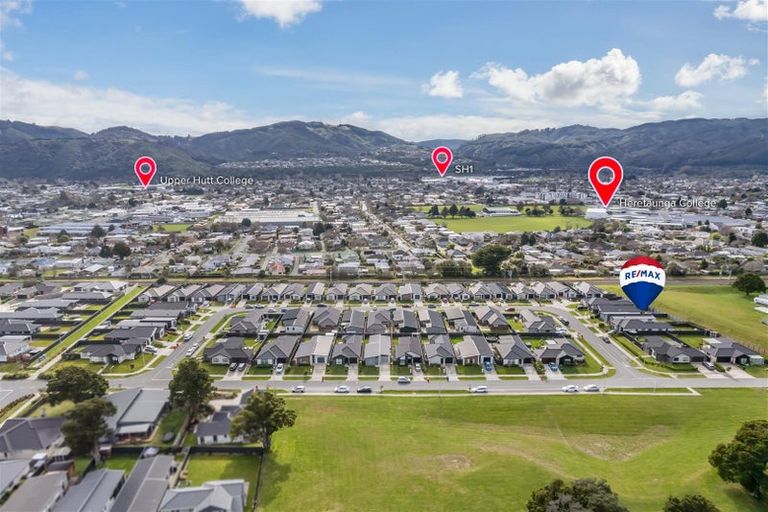 Photo of property in 4 Te Kaeaea Crescent, Wallaceville, Upper Hutt, 5018