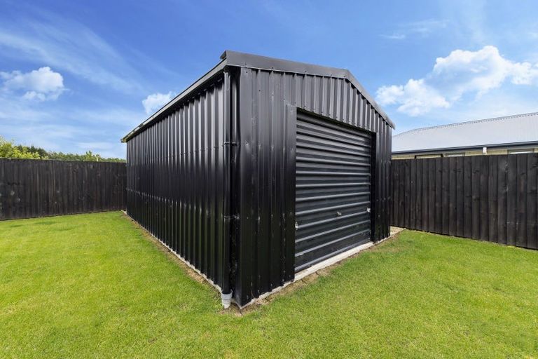 Photo of property in 18 Cassini Place, Leeston, 7632