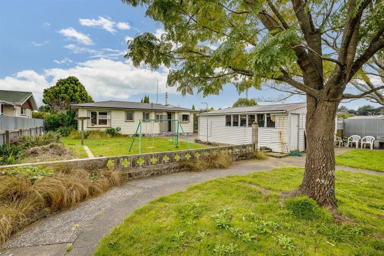 Photo of property in 19 Clarence Cox Crescent, Pirimai, Napier, 4112