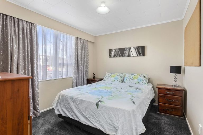 Photo of property in 186 Major Drive, Kelson, Lower Hutt, 5010