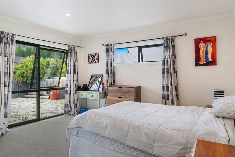 Photo of property in 2 Mathias Terrace, Arthurs Point, Queenstown, 9371