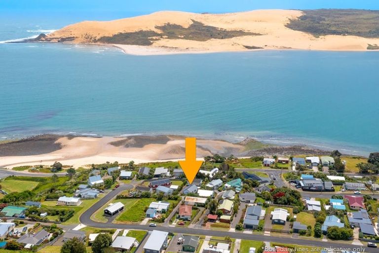 Photo of property in 48 Taumatawiwi Street, Opononi, Kaikohe, 0473