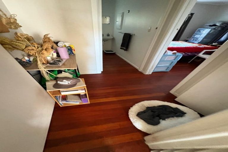 Photo of property in 6 View Road, Papakura, 2110