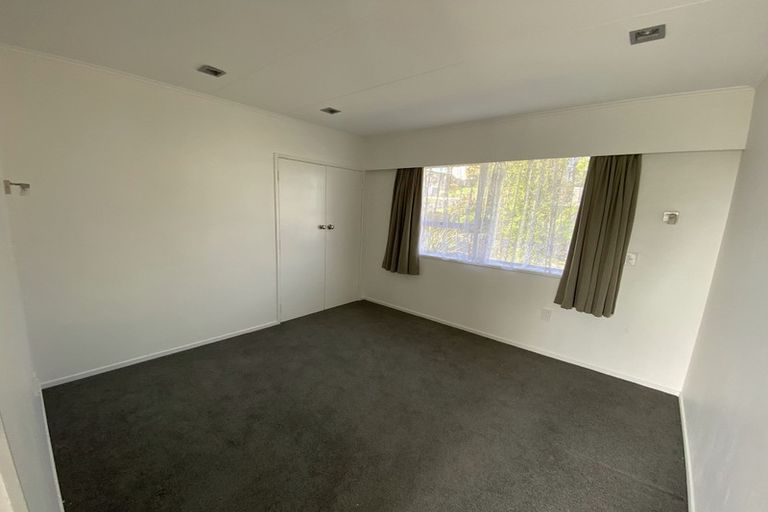 Photo of property in 43 Russleigh Drive, Dinsdale, Hamilton, 3204