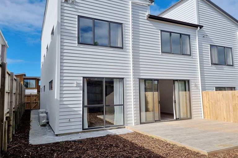 Photo of property in 258 Jack Lachlan Drive, Beachlands, Auckland, 2018