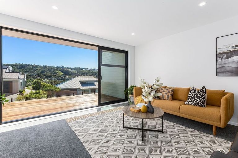 Photo of property in 47d Spyglass Lane, Whitby, Porirua, 5024