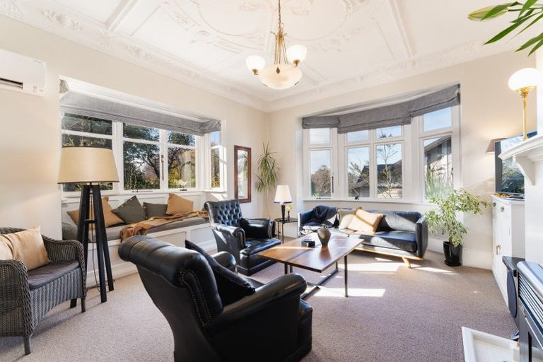 Photo of property in 139 Eglinton Road, Mornington, Dunedin, 9011