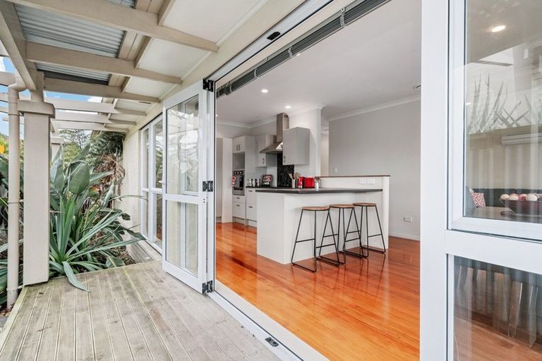 Photo of property in 86 Western Hills Drive, Kensington, Whangarei, 0112