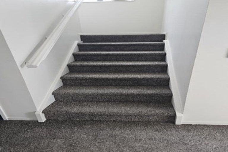 Photo of property in 283a Don Buck Road, Massey, Auckland, 0614