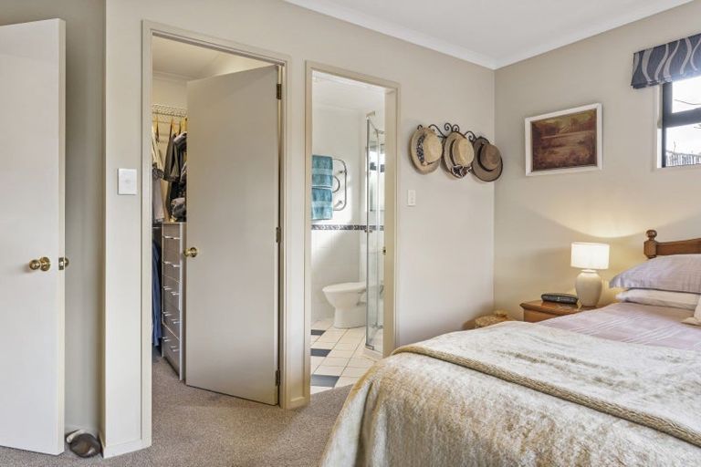 Photo of property in 291 Gravatt Road, Papamoa Beach, Papamoa, 3118