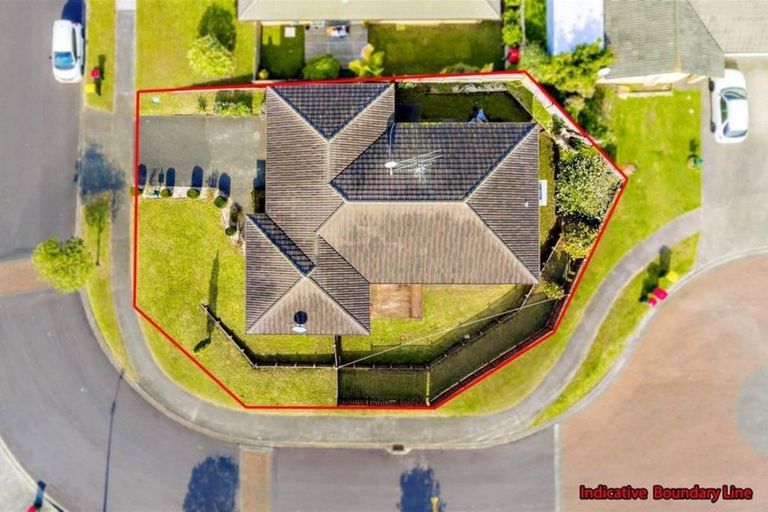 Photo of property in 12 Ironstone Place, Randwick Park, Auckland, 2105