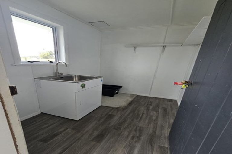 Photo of property in 30 Polson Street, Castlecliff, Whanganui, 4501