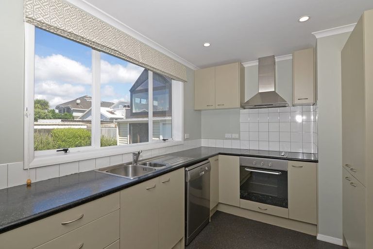 Photo of property in 2 Collins Street, Petone, Lower Hutt, 5012