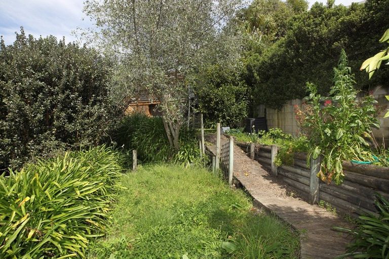 Photo of property in 37a Tauroa Road, Havelock North, 4130