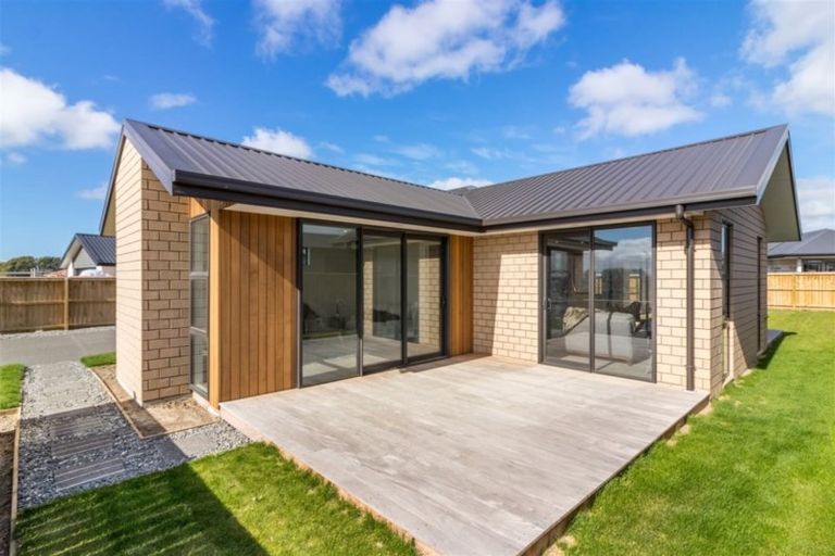 Photo of property in 6 Whitehorn Drive, Lincoln, 7608