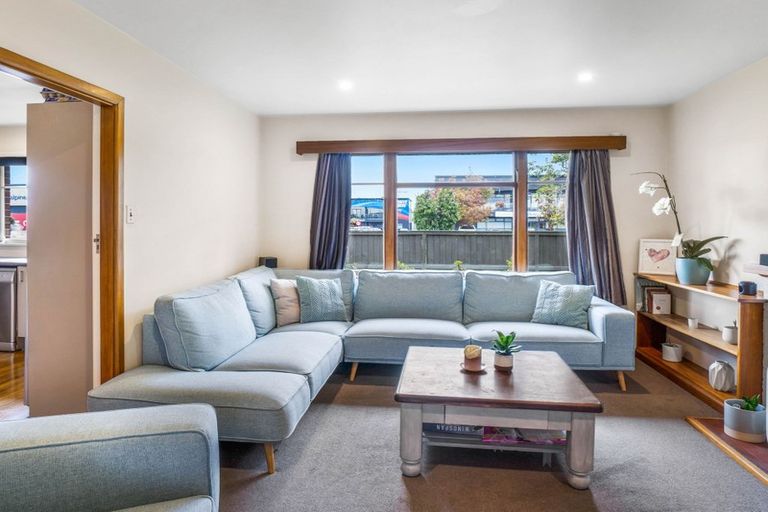 Photo of property in 108 Blenheim Road, Riccarton, Christchurch, 8041