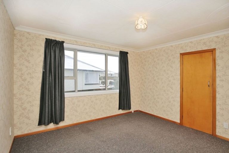 Photo of property in 17 Wye Street, Newfield, Invercargill, 9812