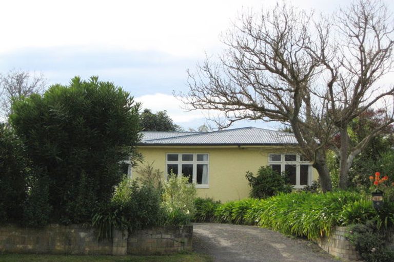 Photo of property in 11 Elizabeth Place, Clive, 4102