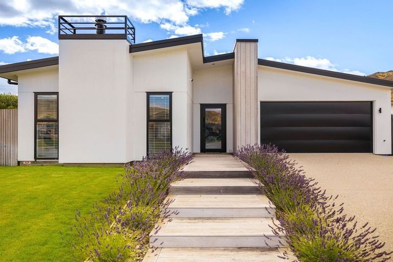 Photo of property in 3 Bradford Street, Cromwell, 9310