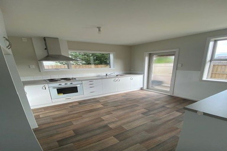 Photo of property in 4/85 Suva Street, Upper Riccarton, Christchurch, 8041