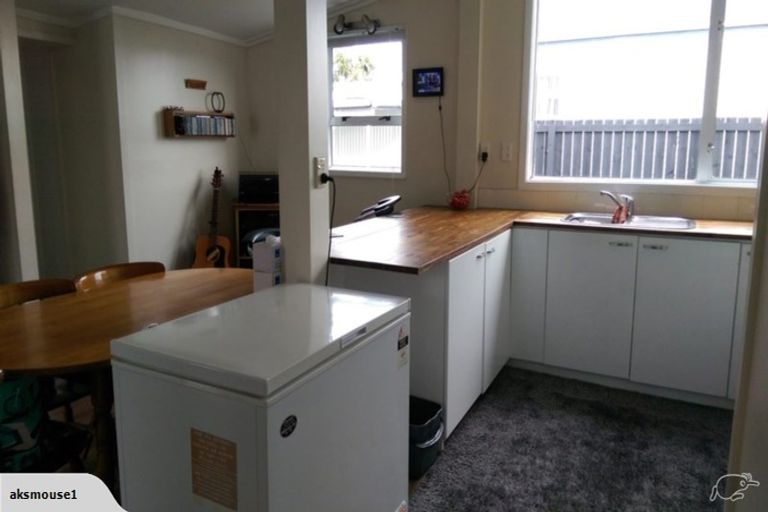 Photo of property in 37 Chaucer Street, Milton, 9220