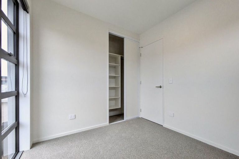 Photo of property in 5/94 Mathesons Road, Phillipstown, Christchurch, 8011