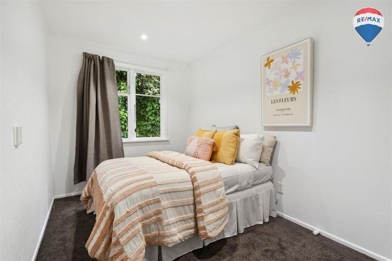 Photo of property in 10 Sheehy Grove, Wainuiomata, Lower Hutt, 5014