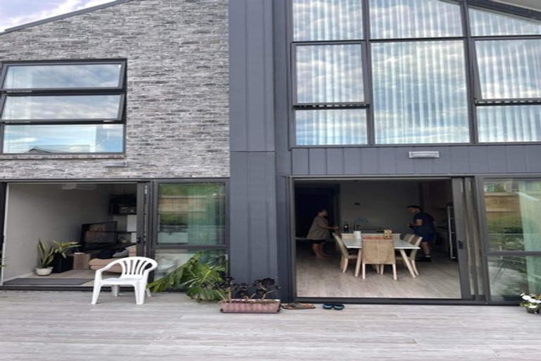 Photo of property in 104 Kerepi Street, Westgate, Auckland, 0814