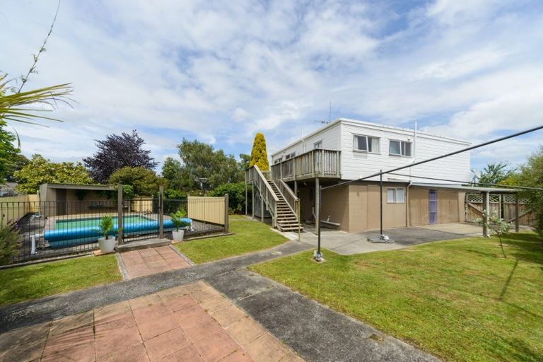 Photo of property in 4 Papawai Place, Milson, Palmerston North, 4414