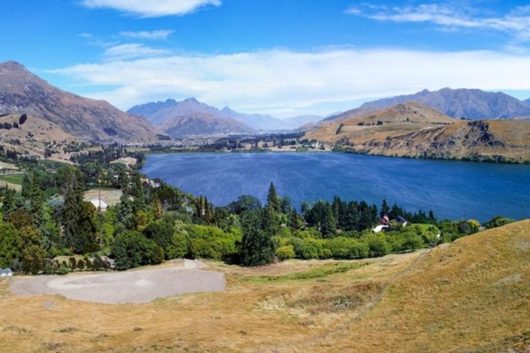 Photo of property in 56 Arrowtown-lake Hayes Road, Lake Hayes, Queenstown, 9371