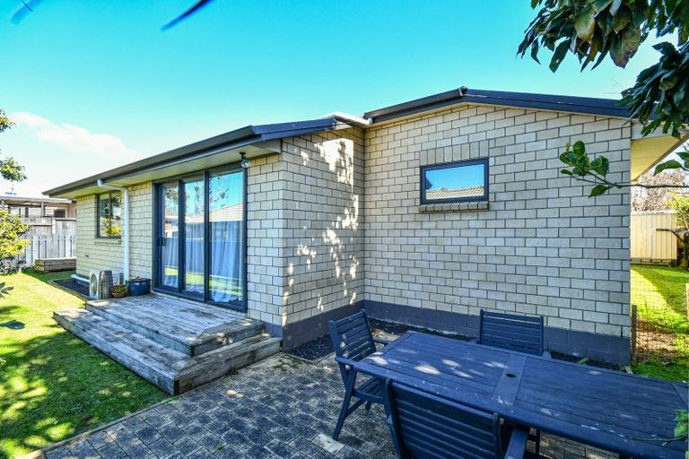 Photo of property in 16b Alexander Street, Papakura, 2110