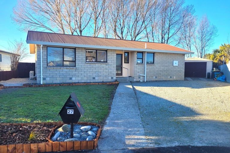 Photo of property in 27 Harris Place, Temuka, 7920