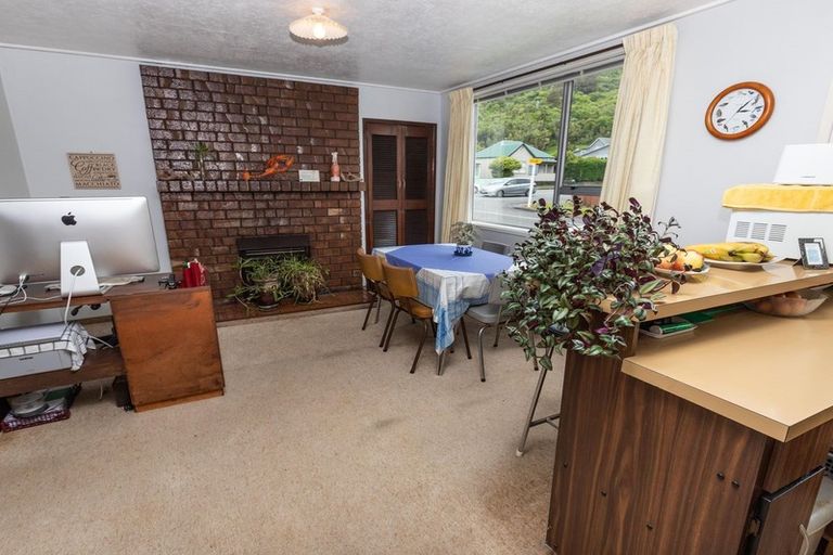 Photo of property in 166 Bright Street, Cobden, Greymouth, 7802