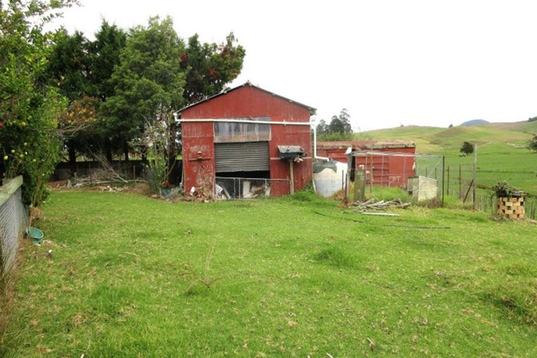 Photo of property in 94 Maungakaramea Road, Puwera, Whangarei, 0178