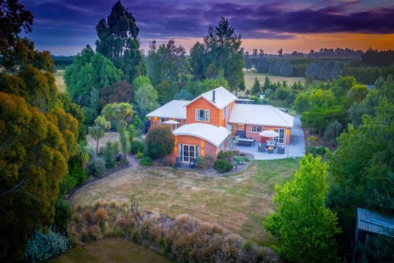 Photo of property in 495 Finlays Road, West Melton, Christchurch, 7675